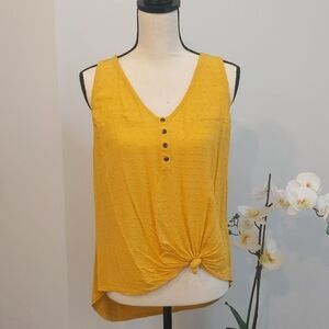 Candie's Side Knot Embellished Tank - Size: L